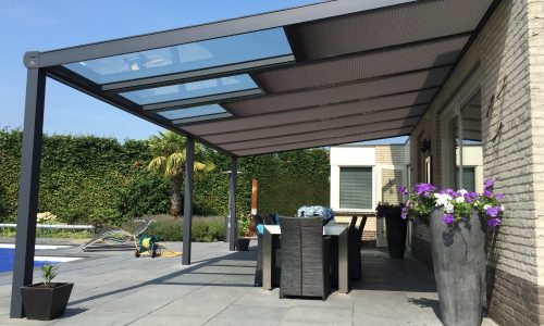overkapping met zonwering overkapping glas zonwering